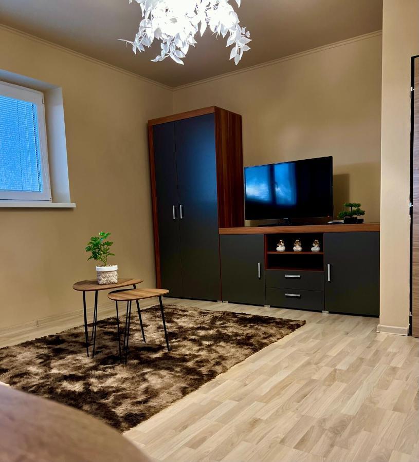 Garzon/ Studio Apartment Sahy Eksteriør billede